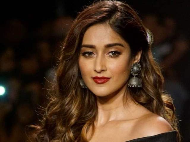 Ileana D Cruz Height Age Family Wiki News Videos Discussion