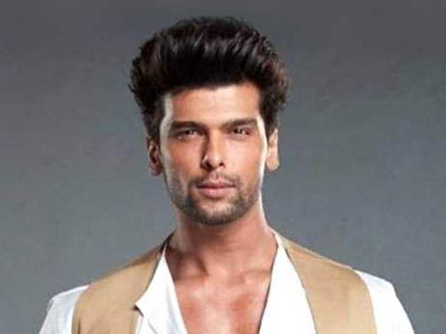 Kushal Tandon and Karan Wahi Urge People to Respect Privacy Of Actors |  India Forums