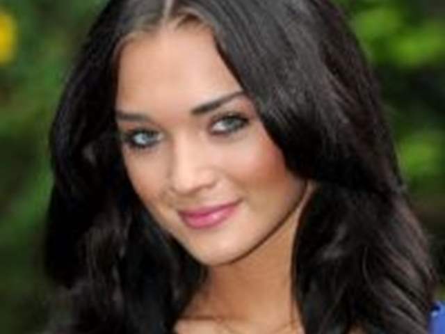 Amy Jackson Height, Age, Family, Wiki, News, Videos, Discussion & More