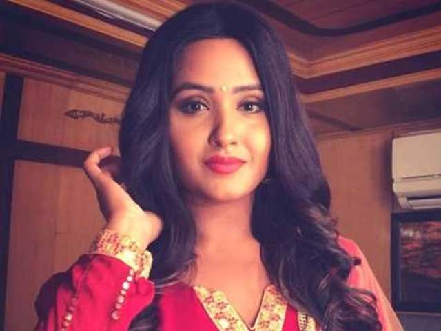 Kajal Raghwani Height, Age, Family, Wiki, News, Videos, Discussion & More