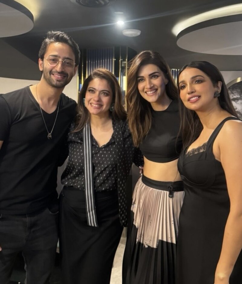 Do Patti Team - Kajol, Kirti Sanon, Kanika Dhillon, Shaheer Sheikh Picture