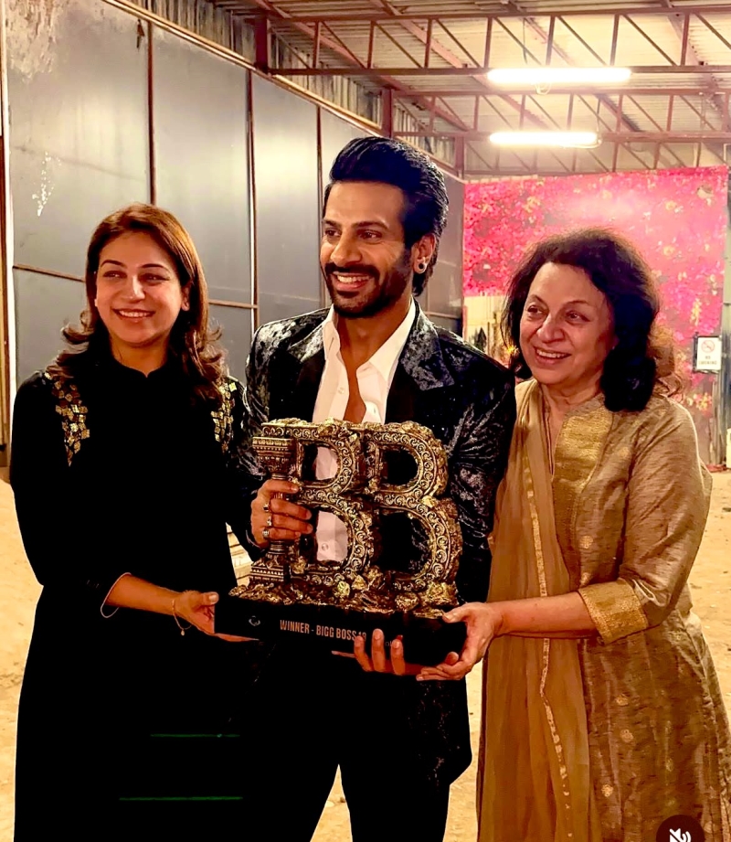 Karanveer Mehra - The Deserving Winner Took the crown...PARTYYYYYY !!