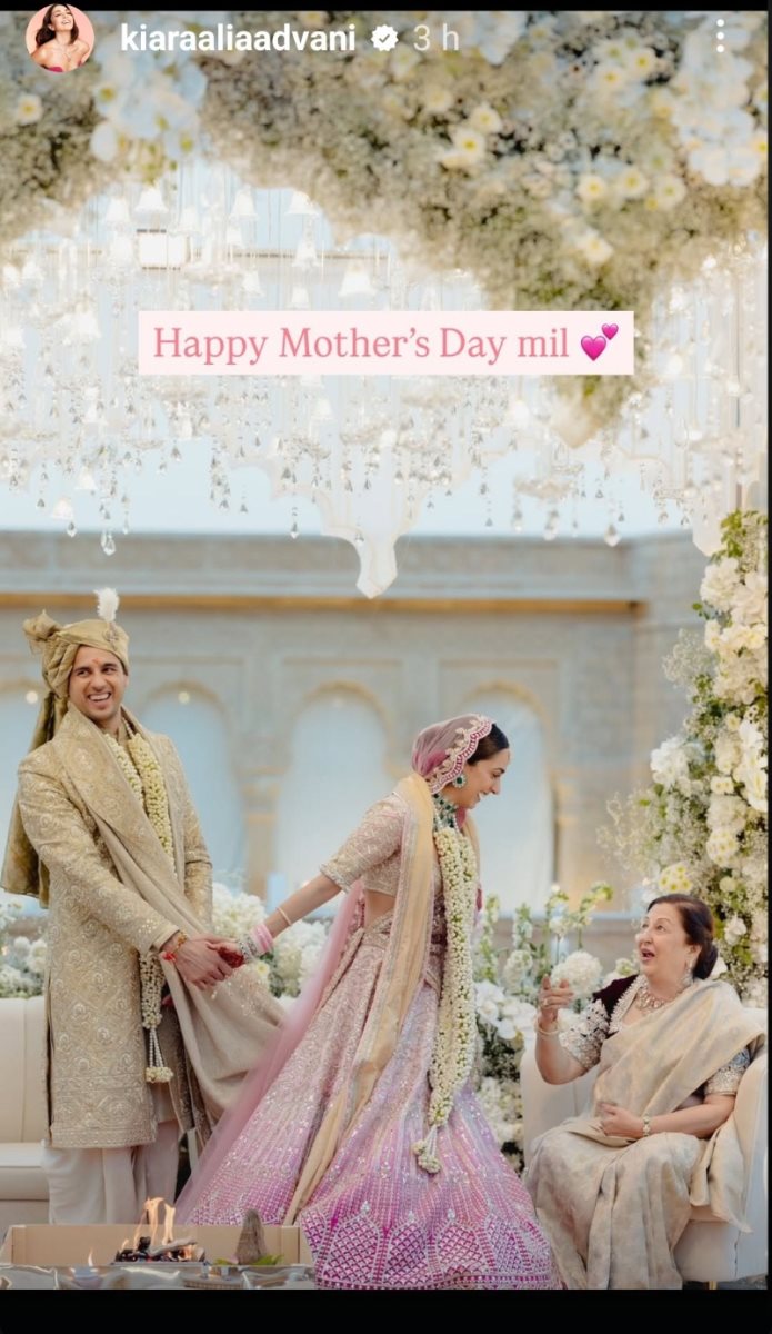 Happy Mother’s Day- Sid Kiara Ananya Salman Anushka Varun Kriti PC