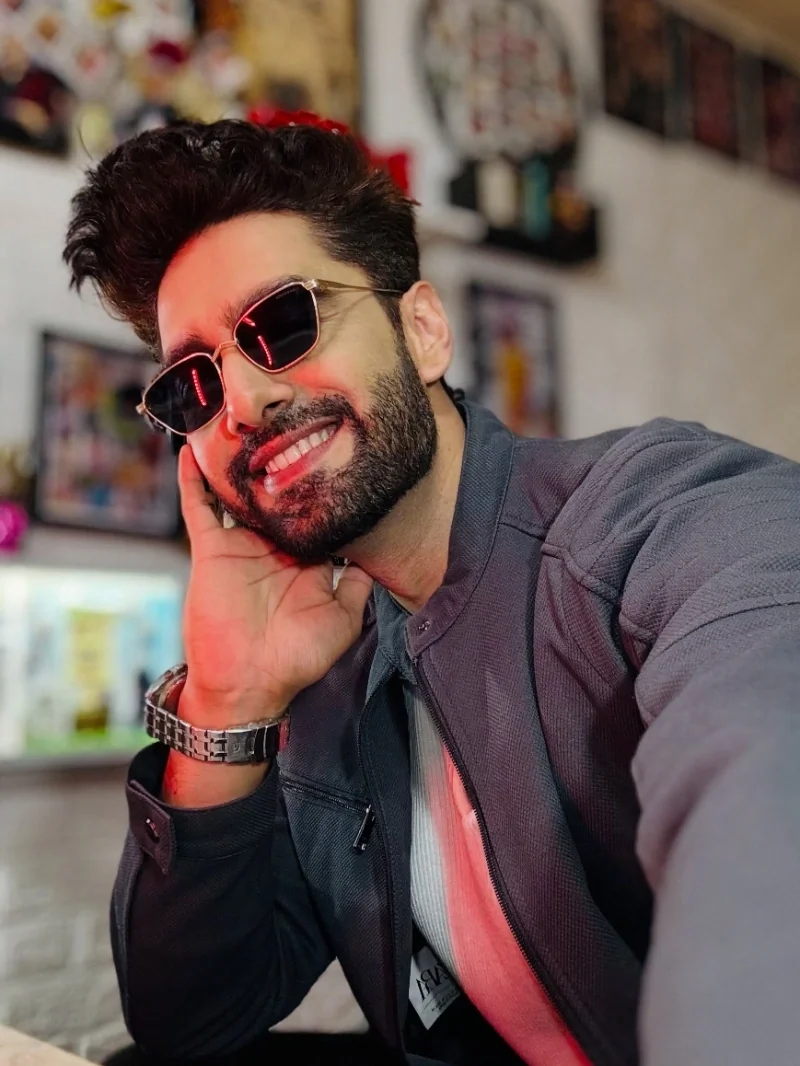 Rohit Purohit/Armaan Poddar AT - Eyes That Speak Volumes ❤️❤️ #2