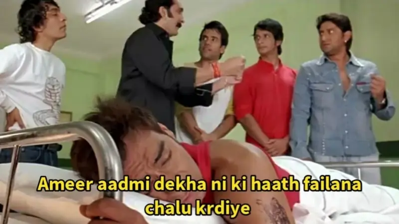 Ameer-Aadmi-Dekha-Nhi-Ki-Hath-Failana-Chalu-Kar-Diya-Golmaal-Memes.jpg