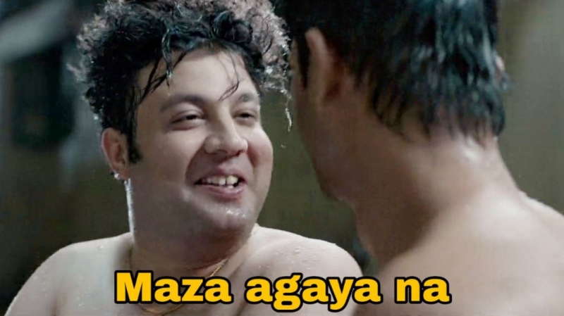 maza-aa-gaya-na-chichhore-meme-template.jpg