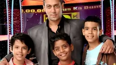 Darsheel, Tanmay and Azhar with Salman Khan on 10 Ka Dum Thumbnail