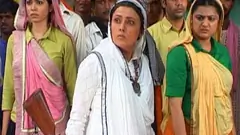 Ammaji becomes savior to girl child Thumbnail