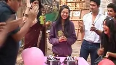Ketaki Celebrate her Birthday on the Sets of Saas Bina Sasuraal Thumbnail