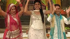 Haldi Ceremony In Dr. Nidhi's House Thumbnail