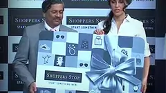 Neha Dhupia at Shoppers Stop gift card launch Thumbnail