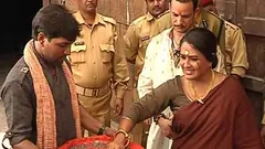 Sikka Thakurain to create trouble in Afsar Bitiya's life Thumbnail