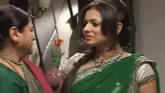 Madhubala prepares for Navratri Thumbnail