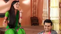 Fun On The Sets Of Rangrasiya Thumbnail