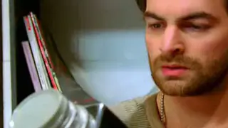 Aa Dekhe Zara - Sneek Peek Thumbnail