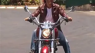 Arjun Rampal launches Garware Motors Hyosung Super bikes Thumbnail