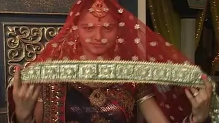 Muh Dikhai on Chhoti Bahu Thumbnail