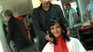 Smita Singh gets herself the Jawed Habib touch - Part 01