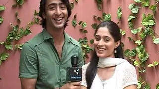 Surprise visit of Smily Suri on the Set of Navya Thumbnail