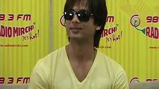 Shahid Kapoor Promotes Mausam Thumbnail