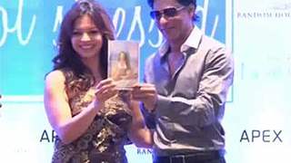 Shahrukh Launches Deanne Pandey's Yoga Book
