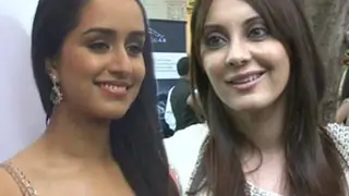 Minissha And Shraddha At Anmol Jeweller Promotional Event Thumbnail