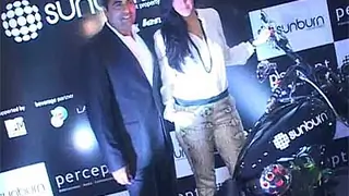 Neha Dhupia Unveils Sunburn Chopper Thumbnail