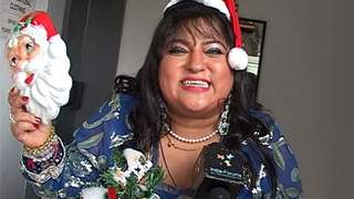 Dolly Bindra Celebrates Christmas with IF