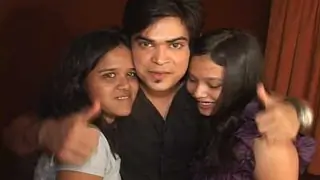 Kunwar Amarjeet Singh Celebrates his Birthday with I-F and D3 cast - Part 02 Thumbnail