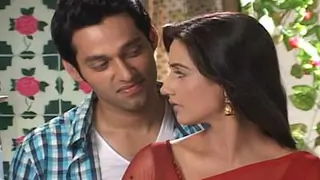 Can Hitler Didi change because of love ? Thumbnail