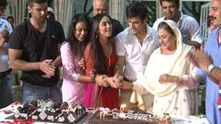 Ek Hazaaron Mein Meri Behna Hai Successfully Completes 200 Episodes