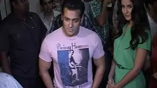 Salman And Katrina promote Ek Tha Tiger on the sets of Dance India Dance L'il Masters Thumbnail