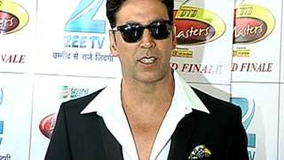 Akshay reveals first look of his film ‘Oh My God!’ at Dance India Dance L'il Masters Grand Finale