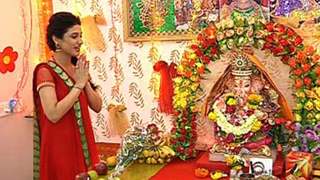 Ragini Khanna Celebrates Gannesh Festival Thumbnail