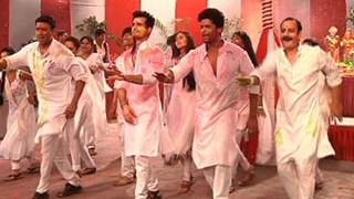 Holi celebrations in Ek Hazaaron Mein Meri Behna Hain