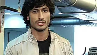 Interview of Vidyut Jamwal for Commando Thumbnail