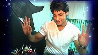 Karan Wahi celebrates his Birthday with India-Forums Thumbnail