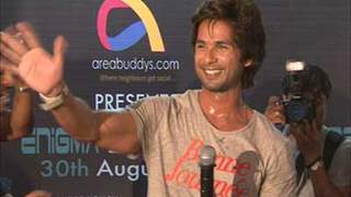 Shahid promotes his new film at Poddar College