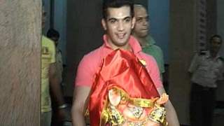 Arjun Bijlani Celebrates Ganpati Thumbnail