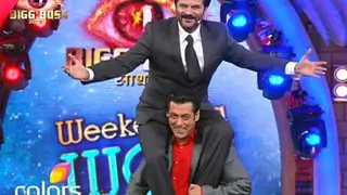 Anil Kapoor dances with Salman Khan on 'Bigg Boss 7' Thumbnail