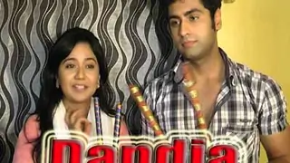 On screen couple Gunjan and Mayank have big plans this Navratri. Thumbnail
