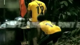 Mika bullies Jay, Jay decides to walk out - Iss jungle se mujhe Bachao Thumbnail
