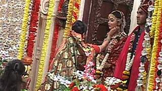 Dhara's grah-pravesh ceremony in Sanskaar!
