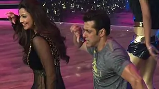 Salman Khan and Daisy Shah promote Jai Ho on the sets of Dance India Dance 4 Thumbnail