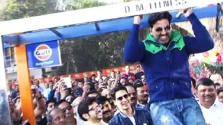 Akshay Kumar Launches Dino Morea's DM Thumbnail