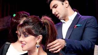 Ranveer Singh turns Priyanka Chopra's hair stylist