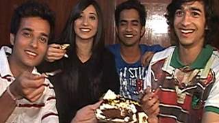 Vrushika Mehta celebrates her birthday with India-forums