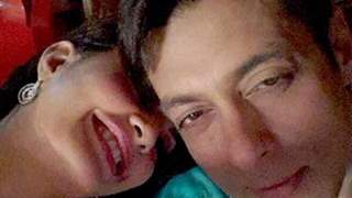 Is something cooking between Salman and Jacqueline? Thumbnail