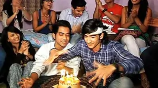 Shantanu Maheshwari celebrates birthday with D3 team Thumbnail