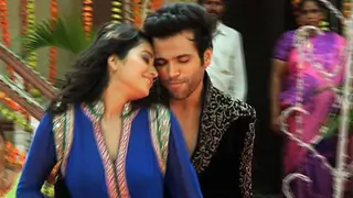 Rithvik and Asha's special performance in Ek Muthi Aasman Thumbnail